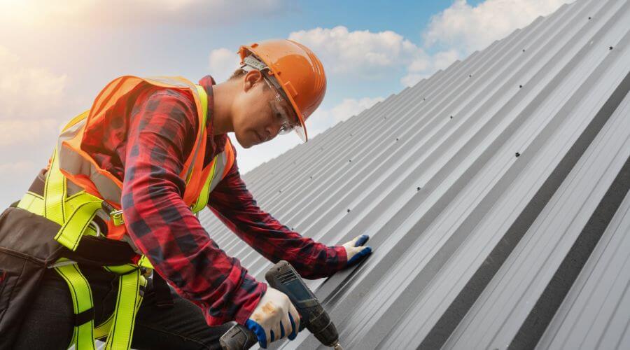 Professional Flat Roofing Installation in Arapahoe, NE
